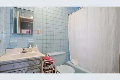 43-06 34 Avenue, Astoria, NY 11101 - Photo 9