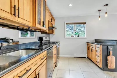 36 N Morris Avenue, Farmingville, NY 11738 - Photo 3