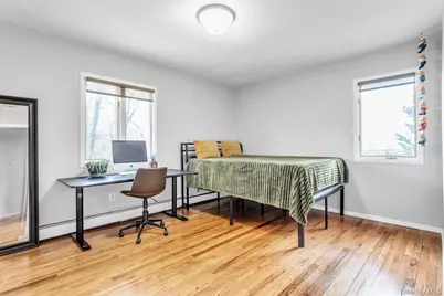 36 N Morris Avenue, Farmingville, NY 11738 - Photo 15