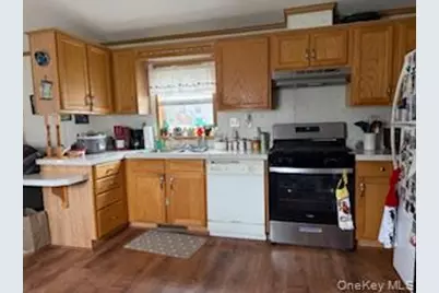 115 Winding Wood, Hopewell Junction, NY 12533 - Photo 13