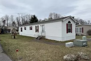 115 Winding Wood, Hopewell Junction, NY 12533 - Photo 3