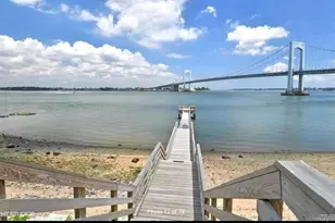 162-01 Powells Cove Blvd, Whitestone, NY 11357 - Photo 11