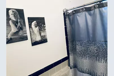 162-01 Powells Cove Boulevard #1M, Whitestone, NY 11357 - Photo 7