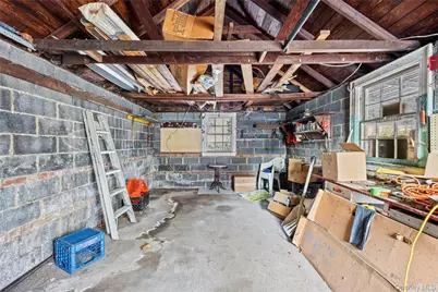 39 Stewart Street, Floral Park, NY 11001 - Photo 23