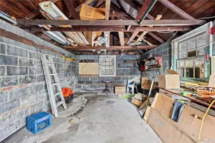 39 Stewart St, Floral Park, NY 11001 - Photo 23