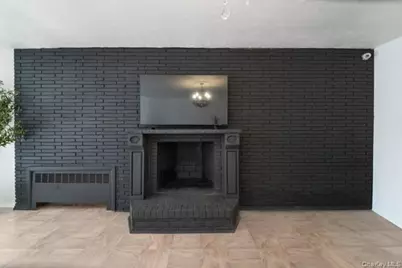 1033 Rosedale Road, Woodmere, NY 11581 - Photo 19