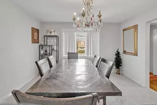 1033 Rosedale Rd, Woodmere, NY 11581 - Photo 7