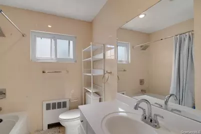 1033 Rosedale Road, Woodmere, NY 11581 - Photo 15