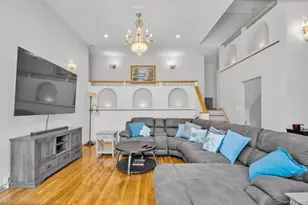 1033 Rosedale Rd, Woodmere, NY 11581 - Photo 3