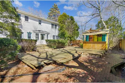 26 Lovell Road, Hampton Bays, NY 11946 - Photo 3