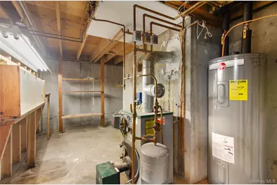 26 Lovell Road, Hampton Bays, NY 11946 - Photo 23