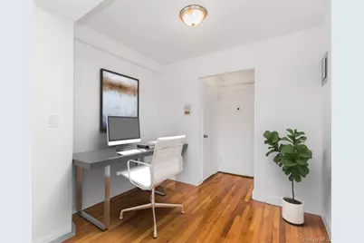 2105 Wallace Avenue #3D, Bronx, NY 10462 - Photo 5