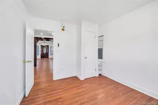 194-19 115th Rd, Saint Albans, NY 11412 - Photo 21