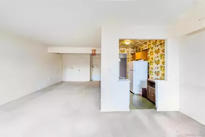 14033 34th Ave #5C, Flushing, NY 11354 - Photo 3