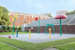 73-27 263rd St, Glen Oaks, NY 11004 - Photo 7