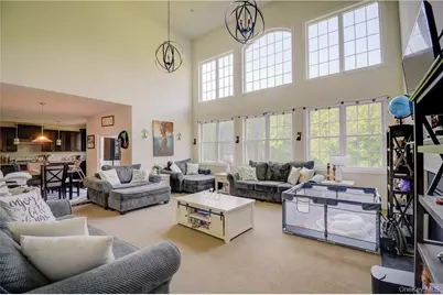 38 Melanie Lane, Hopewell Junction, NY 12533 - Photo 7