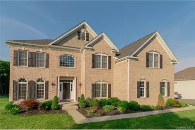 38 Melanie Lane, Hopewell Junction, NY 12533 - Photo 3