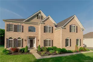 38 Melanie Ln, Hopewell Junction, NY 12533 - Photo 3