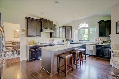 38 Melanie Lane, Hopewell Junction, NY 12533 - Photo 9