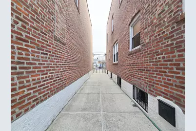 14957 21st Avenue, Whitestone, NY 11357 - Photo 33