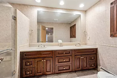 12 E Dosoris Lane, Dix Hills, NY 11746 - Photo 25