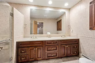 12 E Dosoris Ln, Dix Hills, NY 11746 - Photo 25