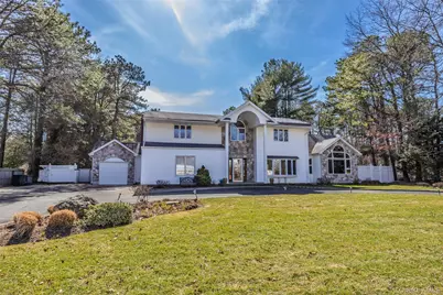 12 E Dosoris Lane, Dix Hills, NY 11746 - Photo 35