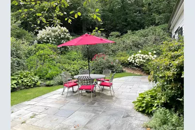 [Address not provided], Glen Head, NY 11545 - Photo 27