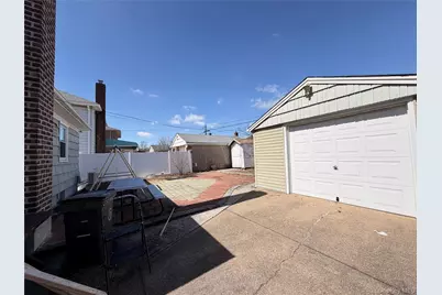 15739 20th Road, Whitestone, NY 11357 - Photo 13