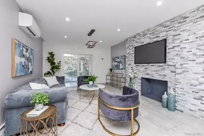 83-34 116th Street, Kew Gardens, NY 11418 - Photo 3