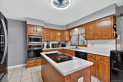 22 Dogwood Drive, Central Valley, NY 10917 - Photo 17