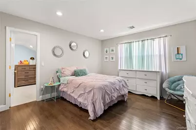 1 Laurel Lane, Holtsville, NY 11742 - Photo 17