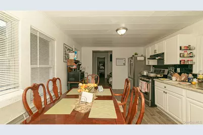 61 River Avenue, Patchogue, NY 11772 - Photo 3