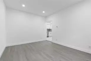 254 Charles Ave, New York, NY 10302 - Photo 9