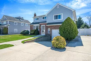 12 Rutland Rd, Massapequa, NY 11758 - Photo 3