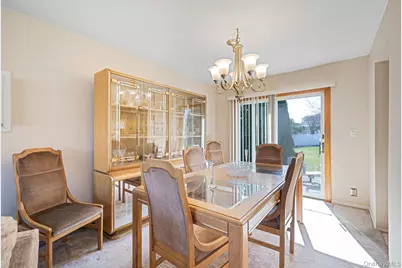 12 Rutland Road, Massapequa, NY 11758 - Photo 9