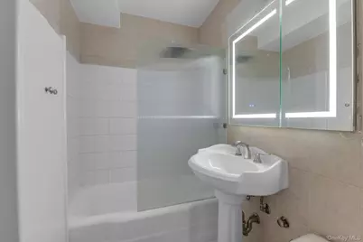 125-10 Queens Boulevard #2606, Kew Gardens, NY 11415 - Photo 11