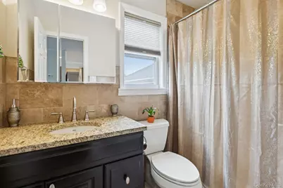 449 S 1st Street, Lindenhurst, NY 11757 - Photo 21
