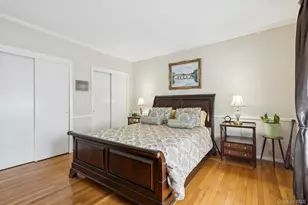 449 S 1st St, Lindenhurst, NY 11757 - Photo 19