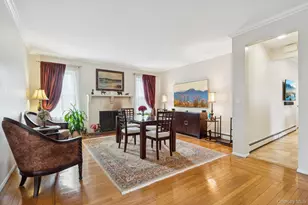 449 S 1st St, Lindenhurst, NY 11757 - Photo 7