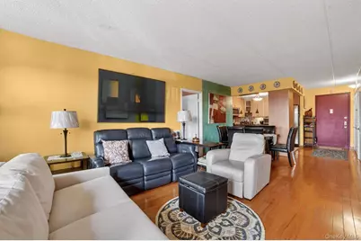 1376 Midland Ave #810, Bronxville, NY 10708 - Photo 15
