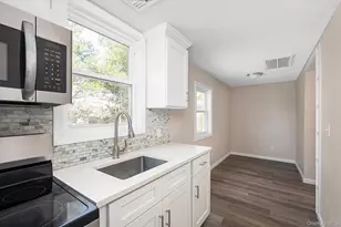 8 E 14th St, Huntington Station, NY 11746 - Photo 7