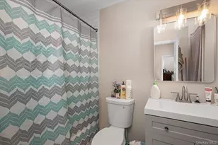 8 E 14th St, Huntington Station, NY 11746 - Photo 13