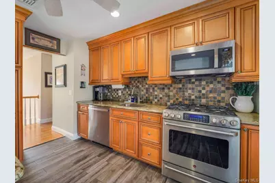 144 Sleepy Hollow Lane, Congers, NY 10920 - Photo 15