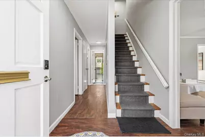 11 Glenwood Road, Glen Head, NY 11545 - Photo 3