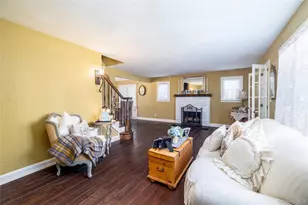 43 Webster St, Malverne, NY 11565 - Photo 5