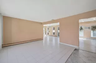 18 Wendorf Ct, North Babylon, NY 11703 - Photo 19