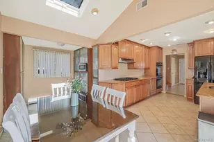 18 Wendorf Ct, North Babylon, NY 11703 - Photo 27