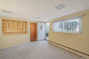 18 Wendorf Ct, North Babylon, NY 11703 - Photo 41