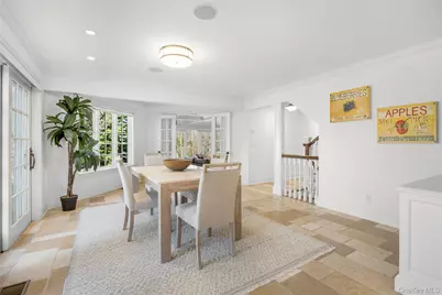 20 Oxford Road, Scarsdale, NY 10583 - Photo 17